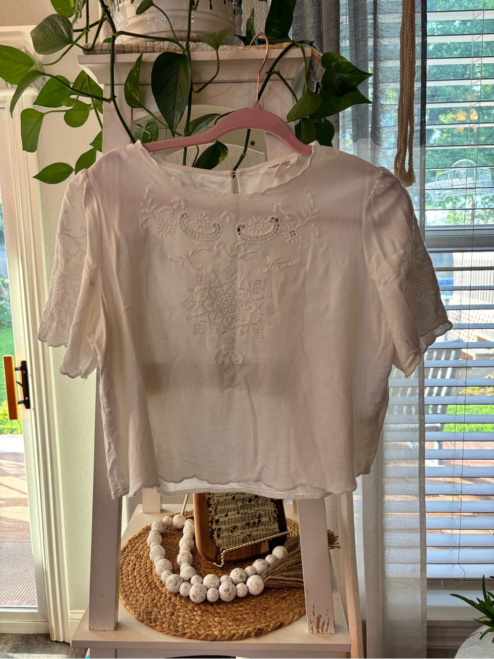 White Embroidered Short Sleeve Women's Top